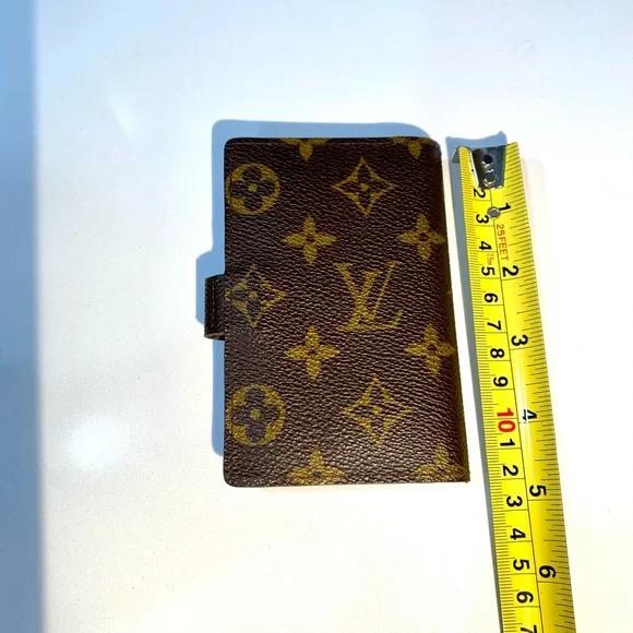 REDUCED Authentic 💯 Louis Vuitton small Monogram address notebook w/ pencil. - Picture 5 of 7
